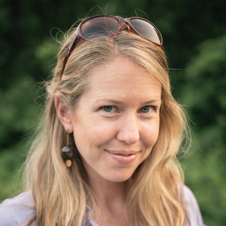 Mary Elbech